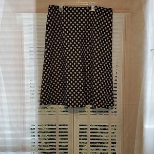 🌟HOST PICK🌟 Ann Taylor skirt